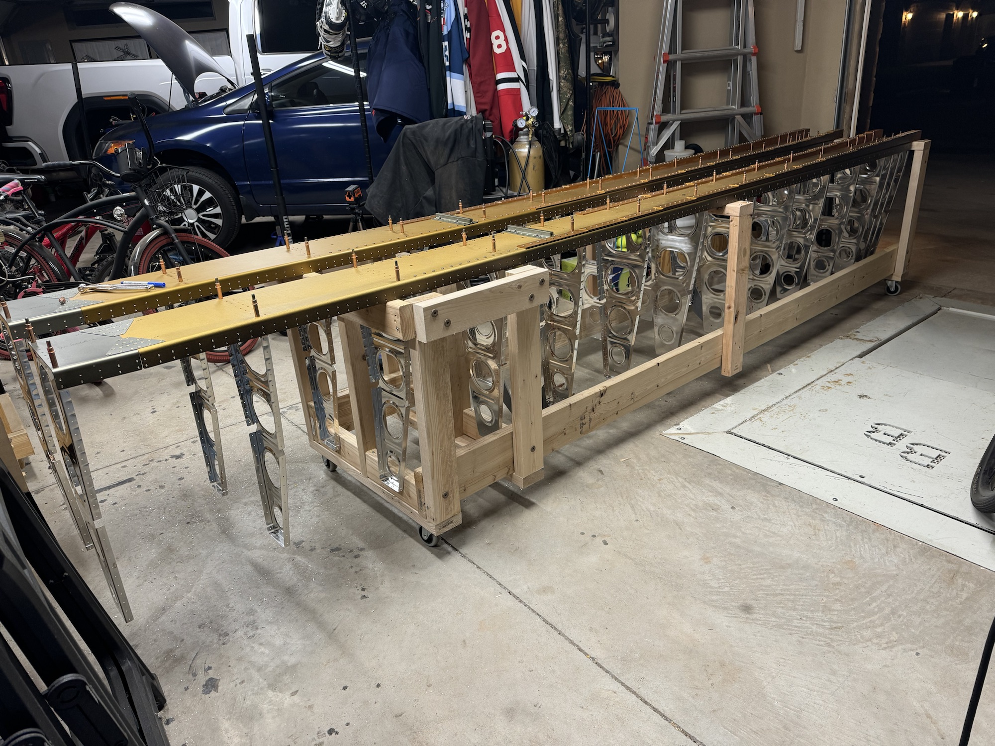 Left Wing Ribs Deburred