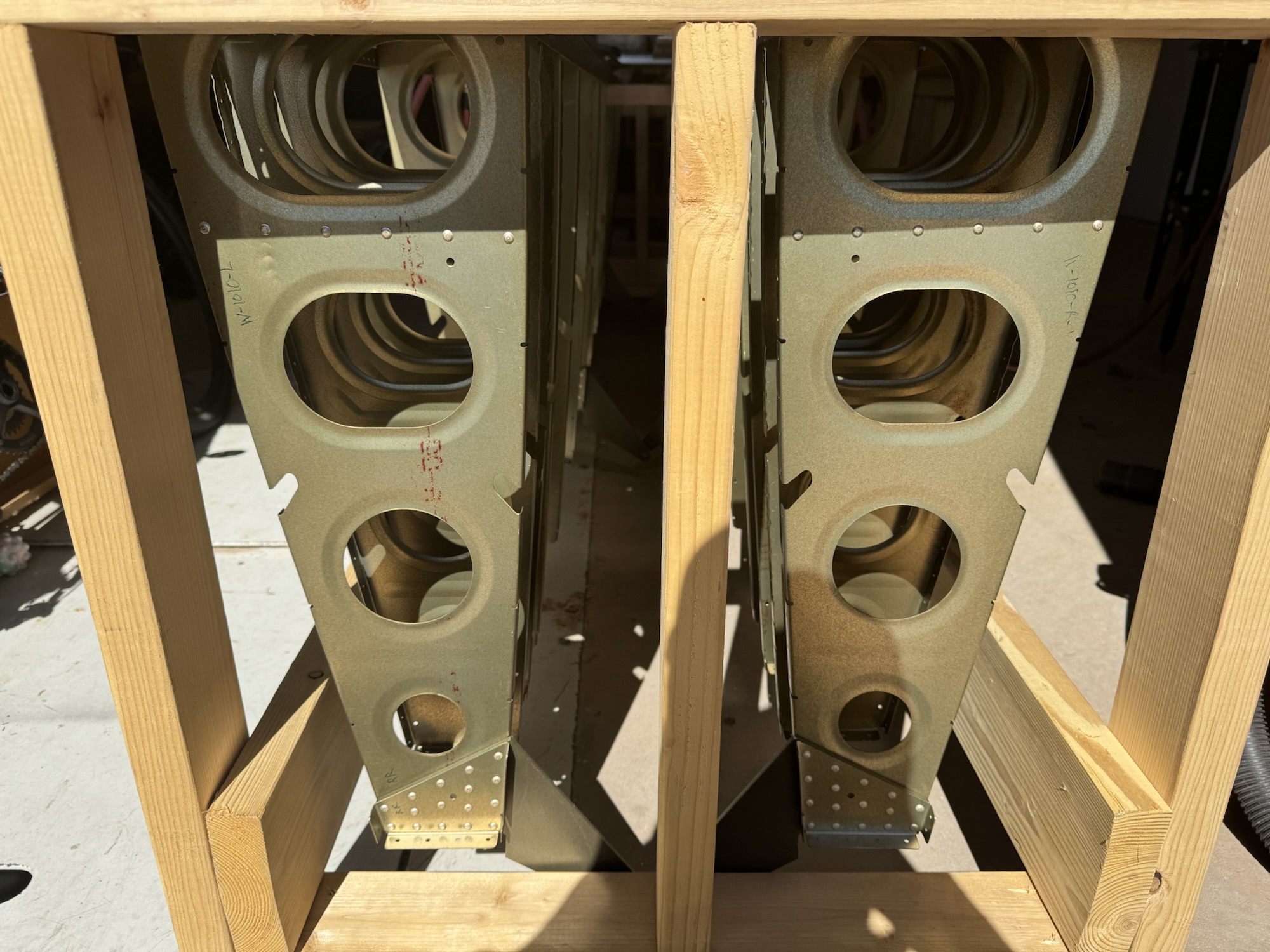 W-1010 Inboard Ribs Riveting Complete